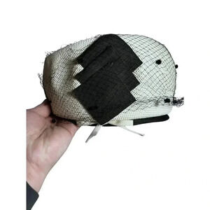 Vintage Union Made GU 750687 Cream And Black Netting Pull Box Hat